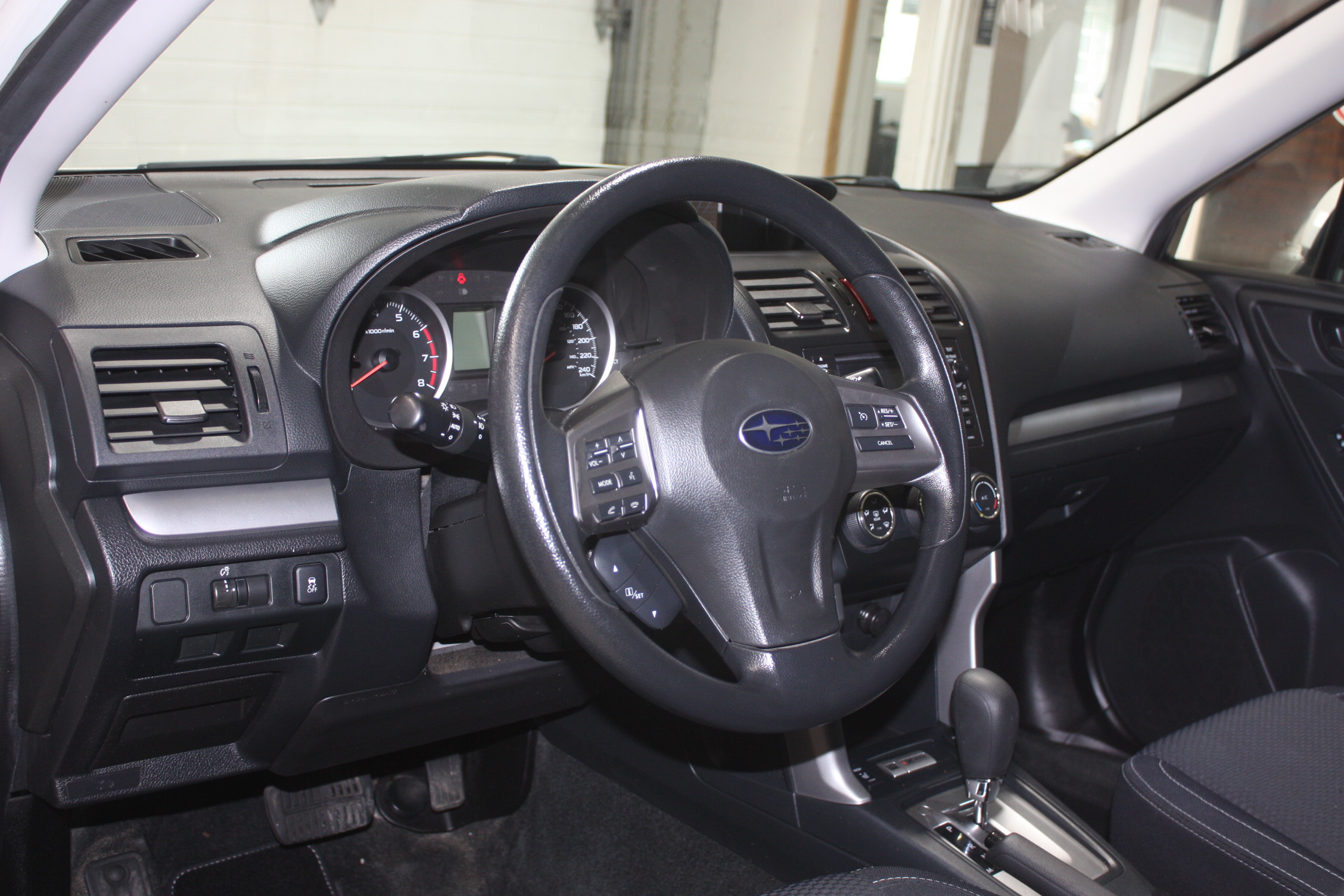 2015 SUBARU FORESTER 2.5i CONVENIENCE