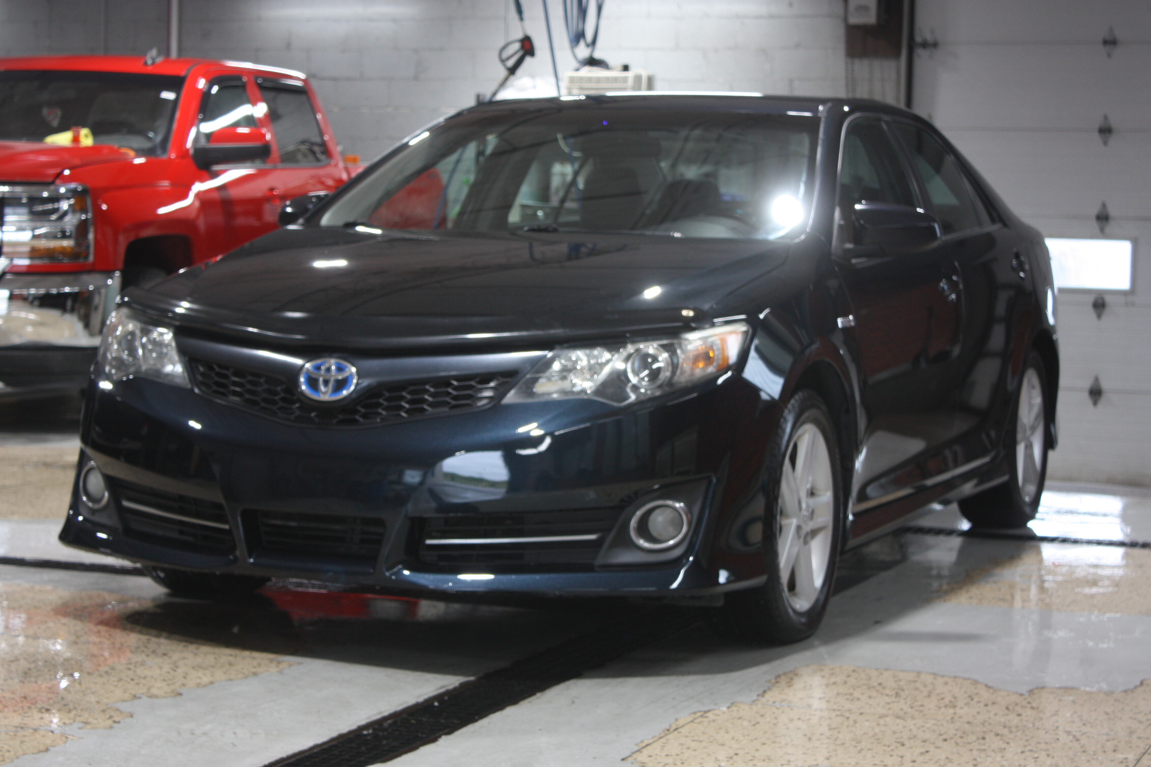 2014 TOYOTA CAMRY SE HYBRIDE