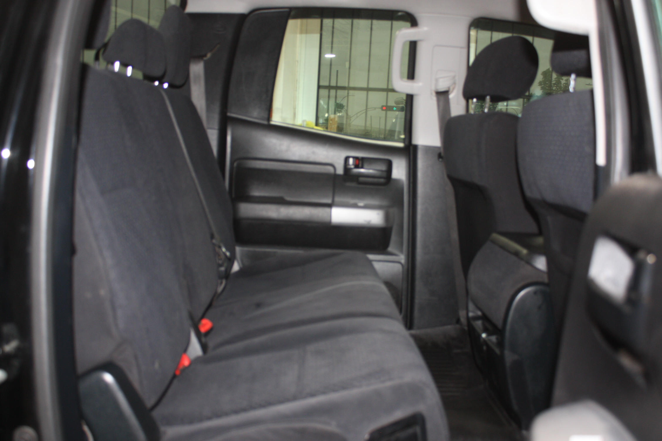 2013 TOYTA TUNDRA SR5 4X4 V8 4.6L