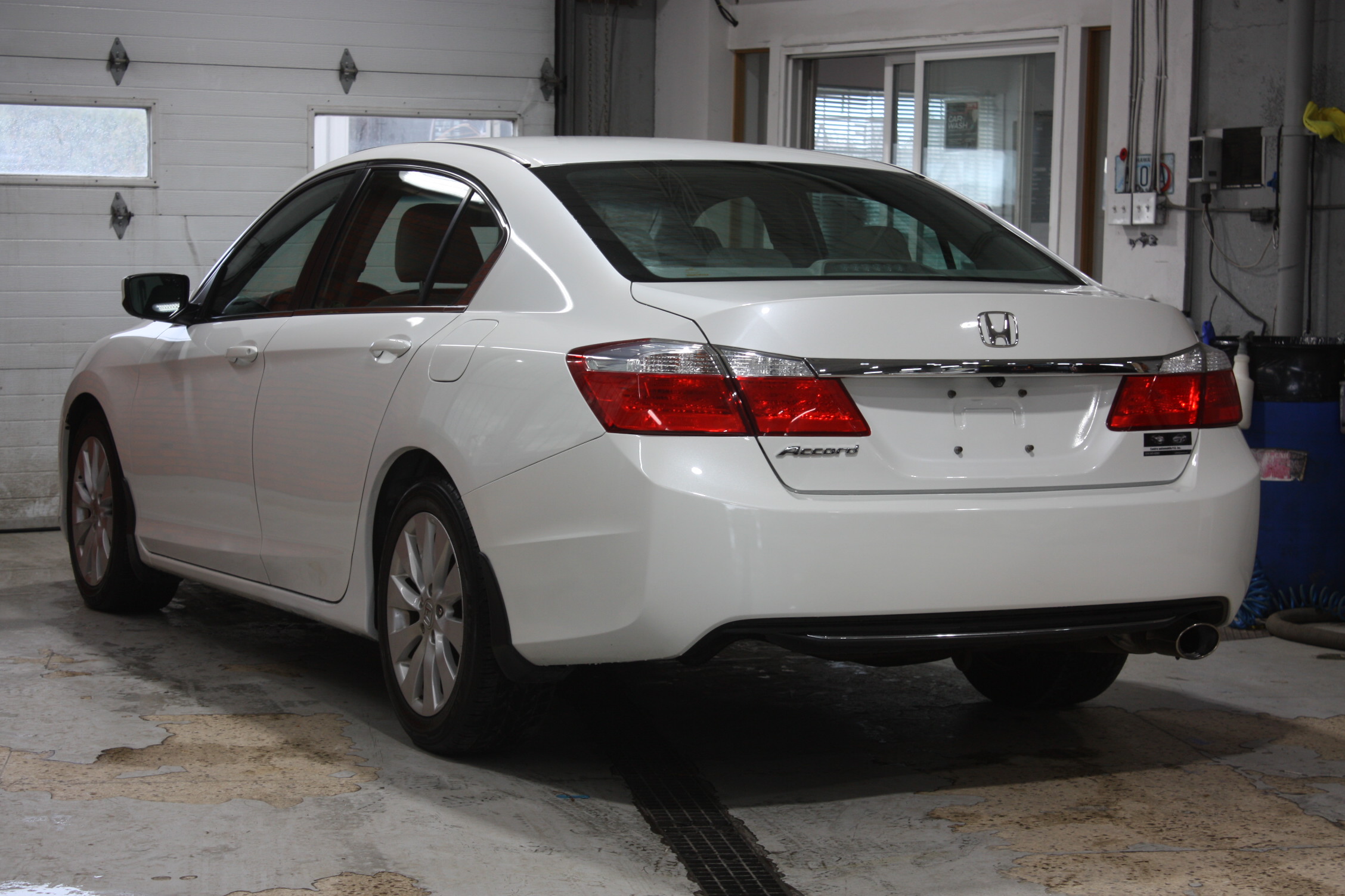2015 HONDA ACCORD LX