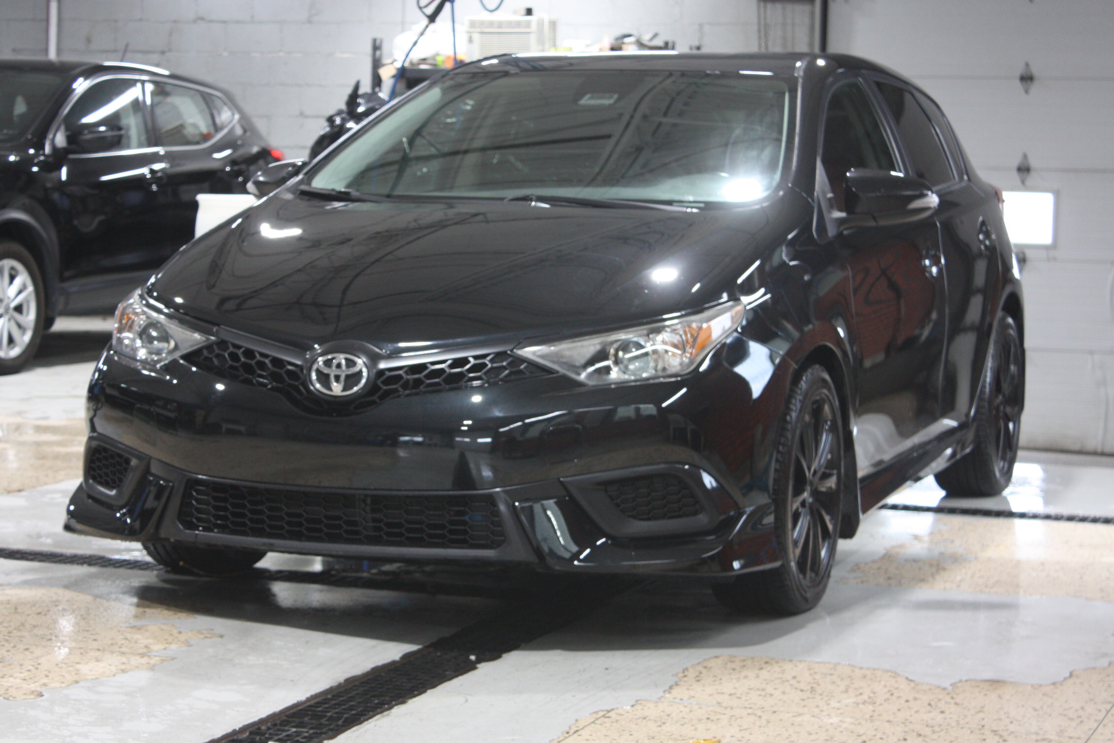2017 TOYOTA COROLLA IM