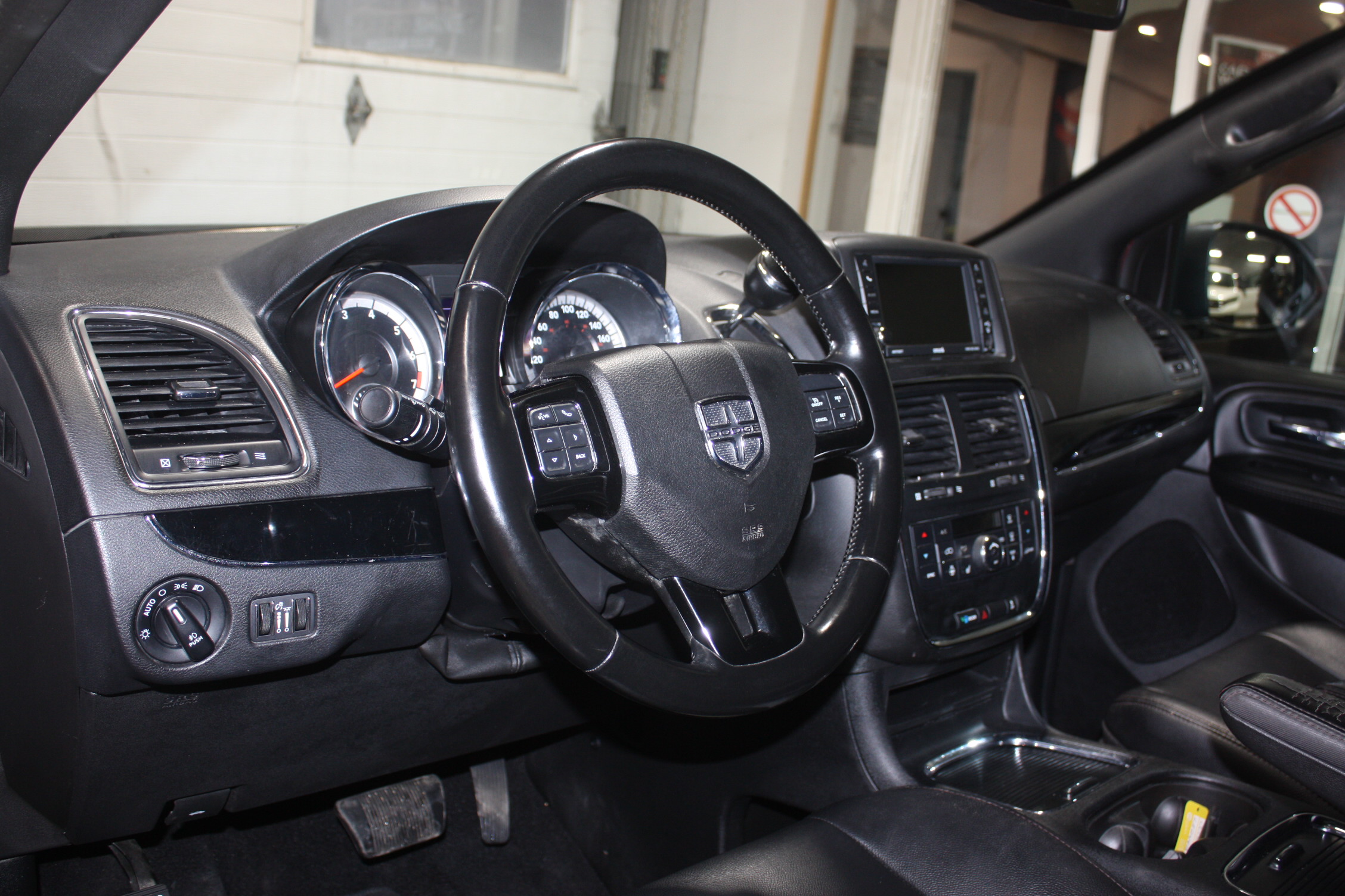 2020 DODGE GRAND CARAVAN SXT PRENIUM PLUS