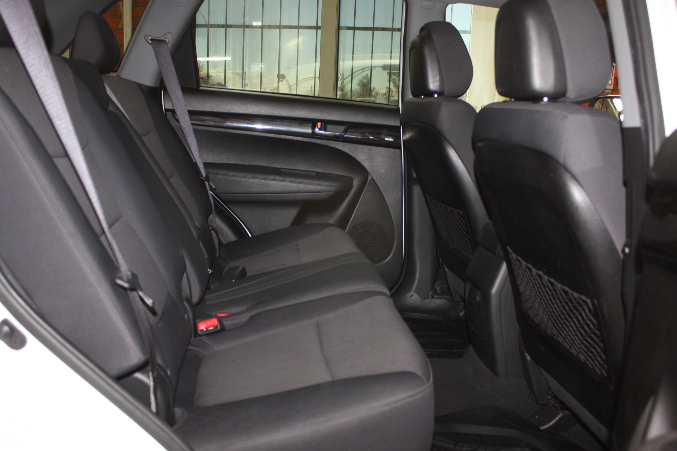 2012 KIA SORENTO LX 4X4 V6
