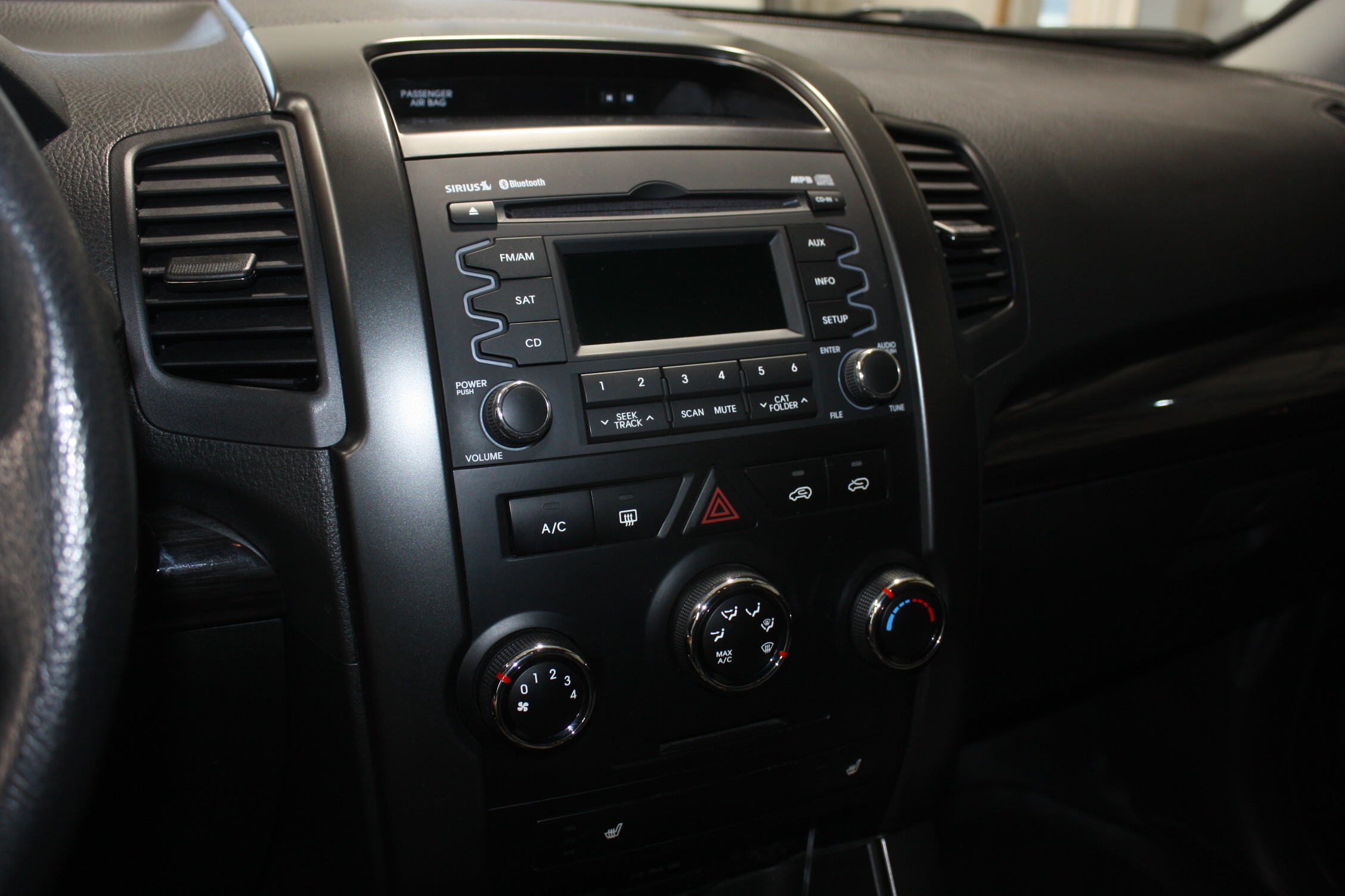 2012 KIA SORENTO LX 4X4 V6