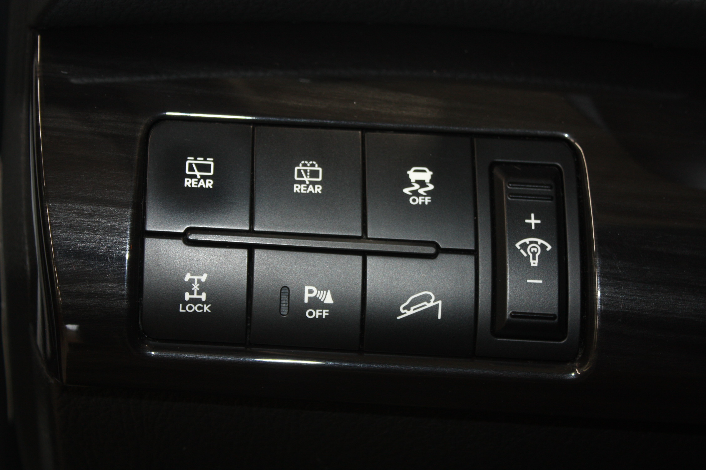 2012 KIA SORENTO LX 4X4 V6