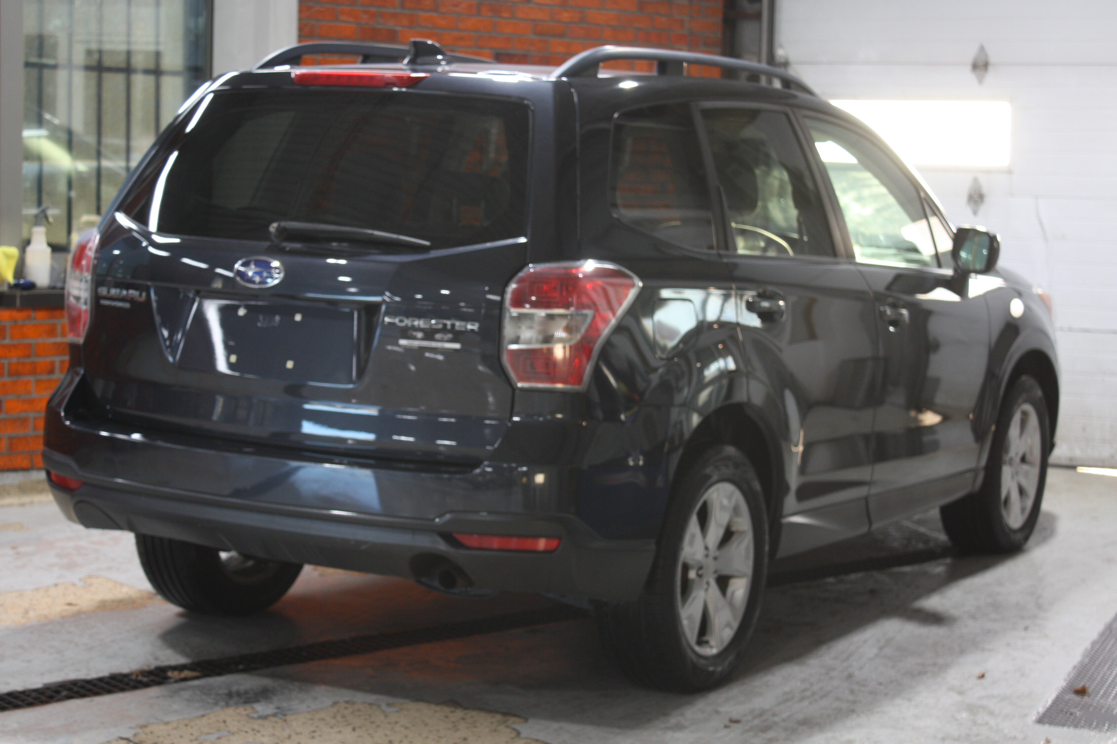 2016 SUBARU FORESTER