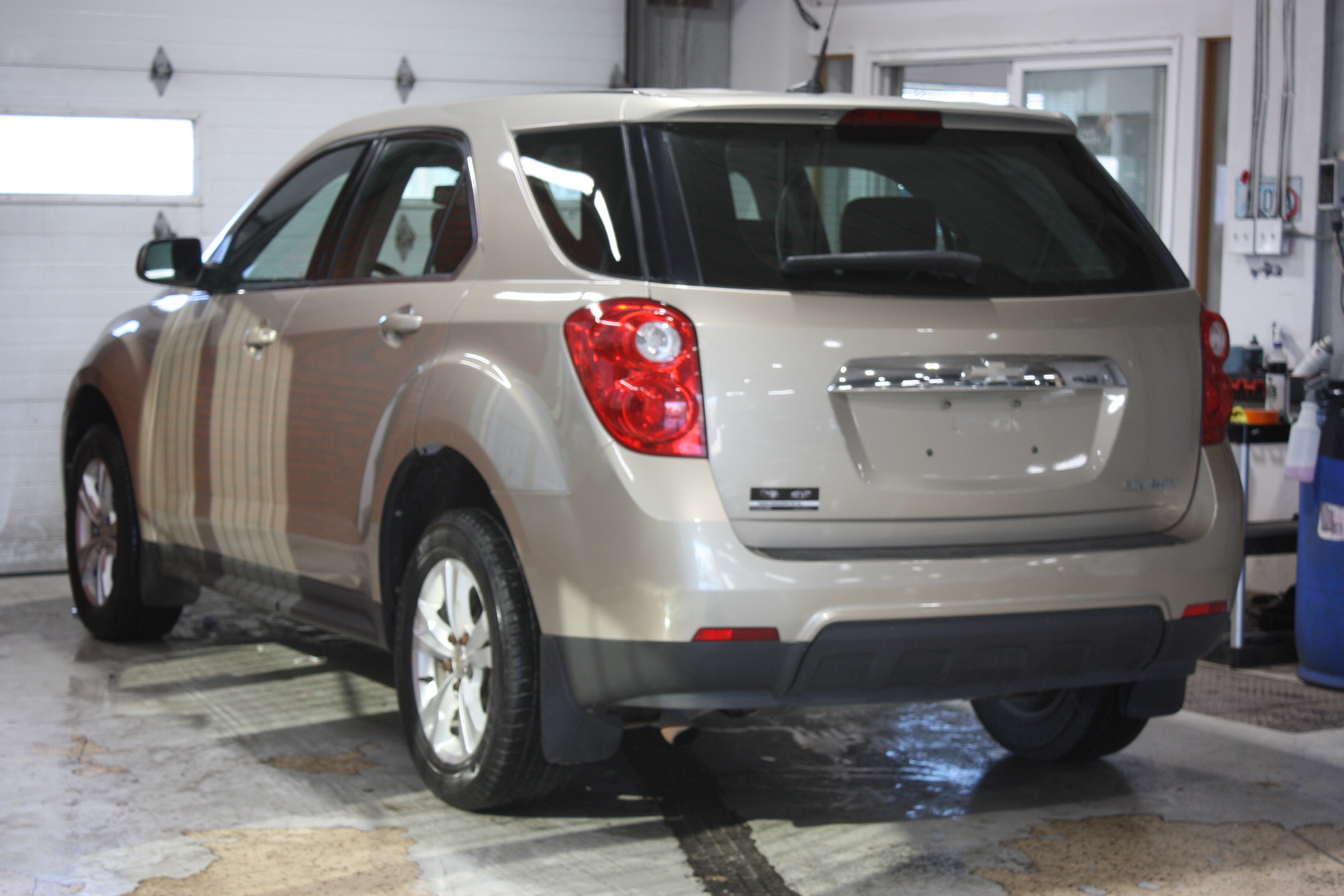 2011 CHEVROLET EQUINOX LS
