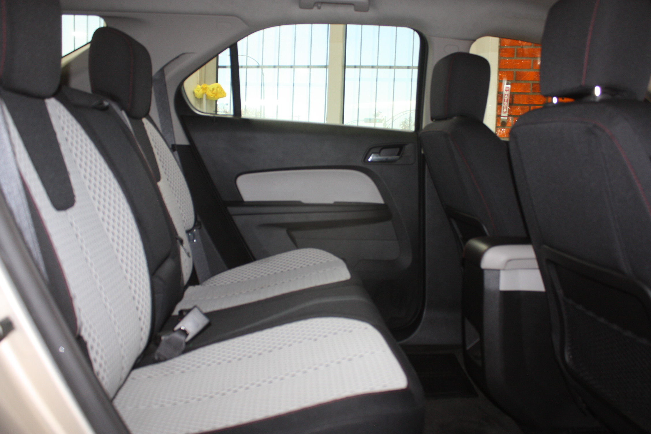 2011 CHEVROLET EQUINOX LS