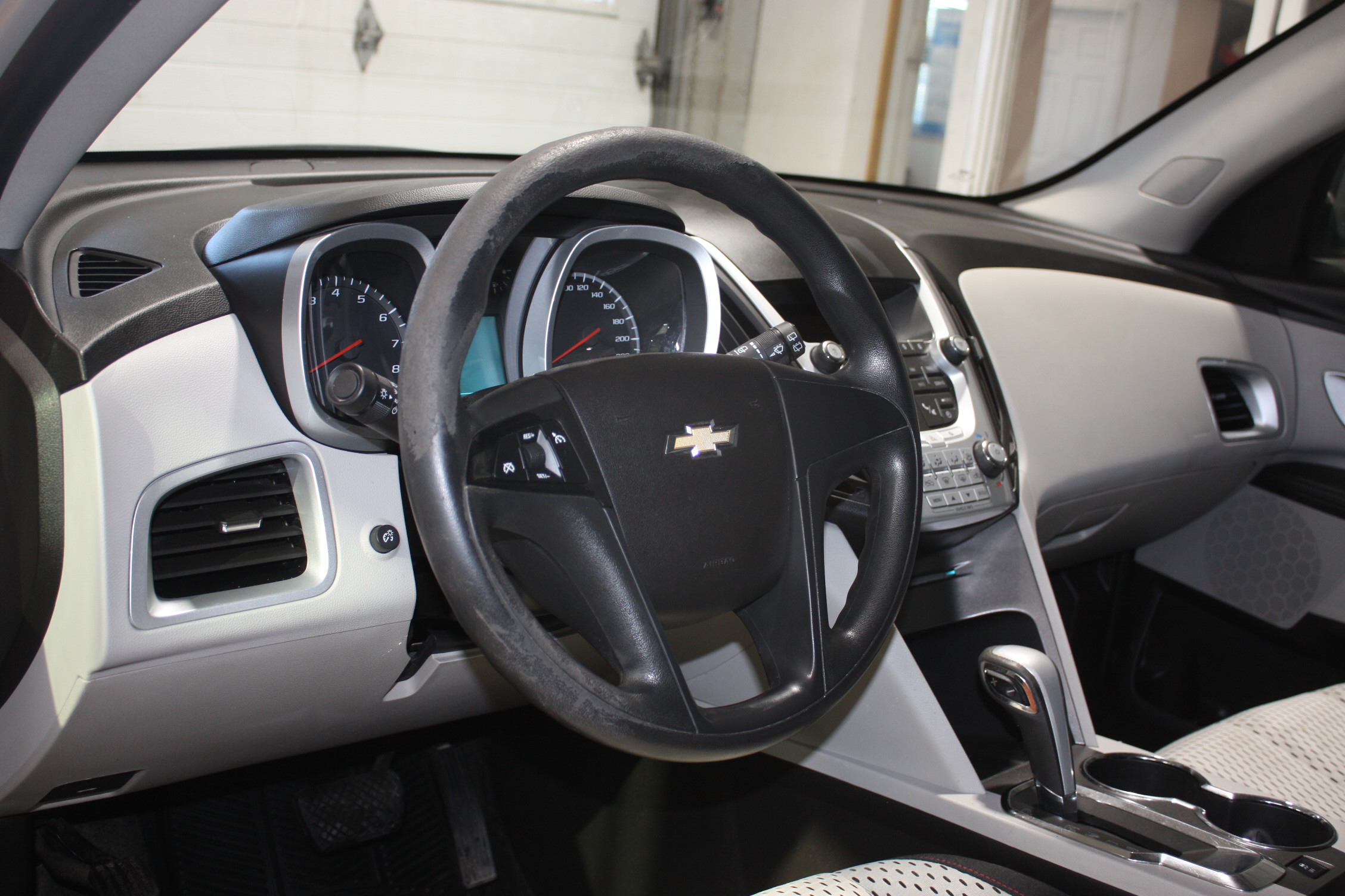 2011 CHEVROLET EQUINOX LS